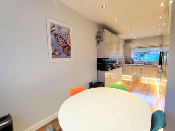 Dining Kitchen