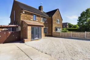 10, Fernwood Crescent, Nottingham NG8 2GF