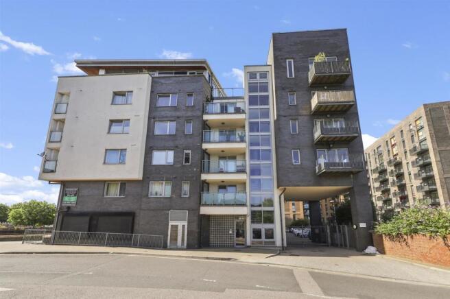 Benedicts Wharf