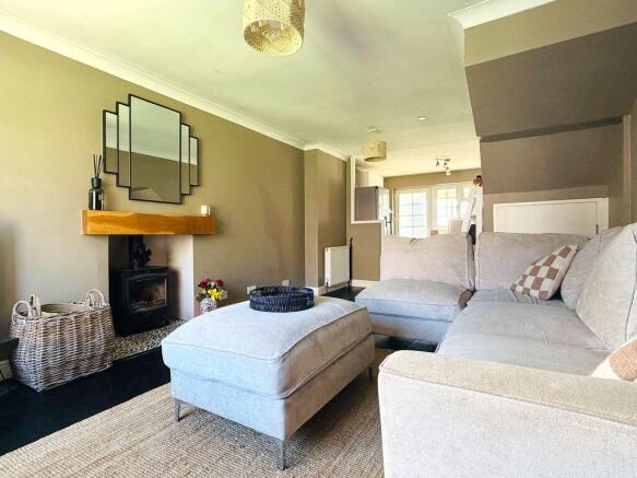 2 bed Semi-Detached for sale Image 4