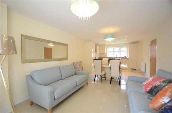 Lounge B