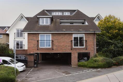 Coulsdon Road, Caterham
