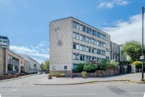 Flat 7, 1 Richmond Heights, Richmond Hill, Clifton, Bristol BS8 1BL