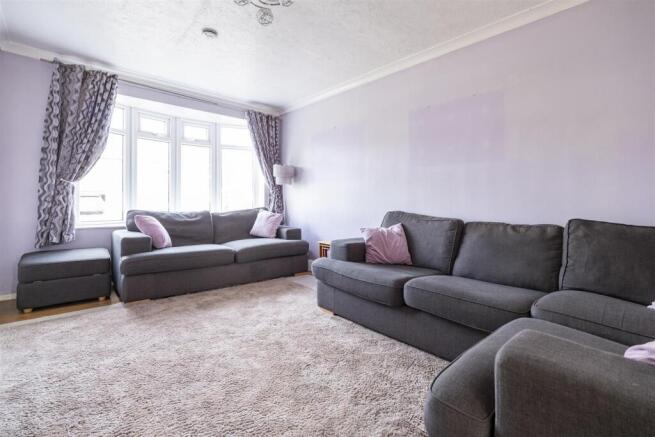 LIVING ROOM.jpg