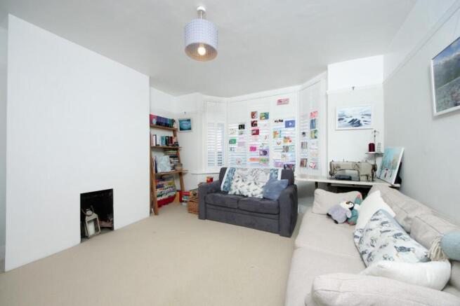 Park View, W3 photo 4