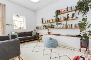 Hall Floor Flat, 124, Redland Road, Redland, Bristol BS6 6XY