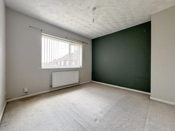 3 bed Semi-Detached for sale Image 5