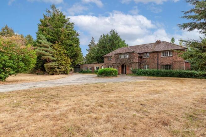 Ladds House, Old Otford Road, Sevenoaks, Kent, TN14 5EZ