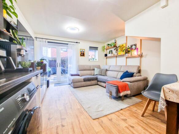 Open Plan Lounge / Kitchen / Diner