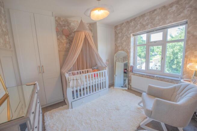 3 bed Town House to rent Image 9