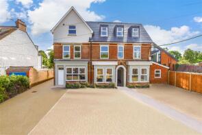 Flat 4, Holman House, Station Road, Staplehurst TN12 0QQ