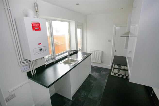 NEW FITTED KITCHEN