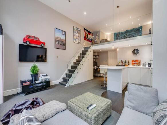 Nevern Square 27, Fl