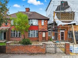 28, Grove Gardens, Enfield EN3 5PG