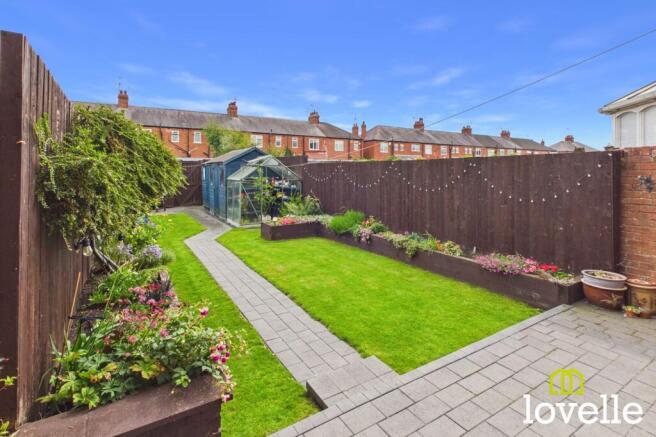 3 bed Terraced for sale Image 4