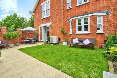 Kerrison Gardens, Stoke Road, Thorndon, IP23