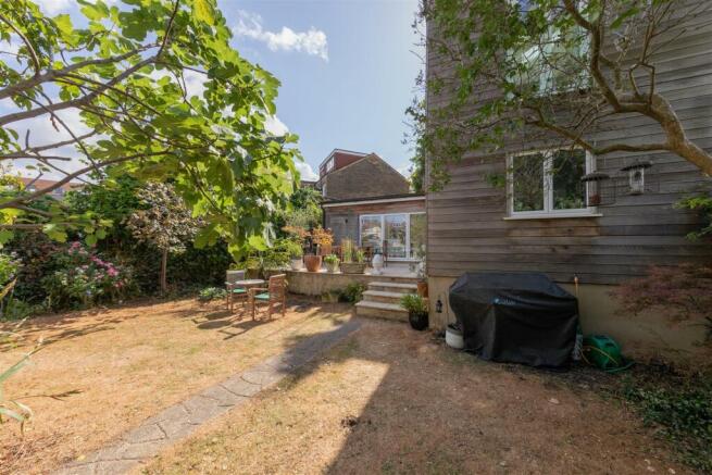 Roland Road E17