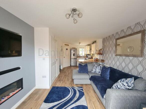 Open Plan Kitchen/Lounge