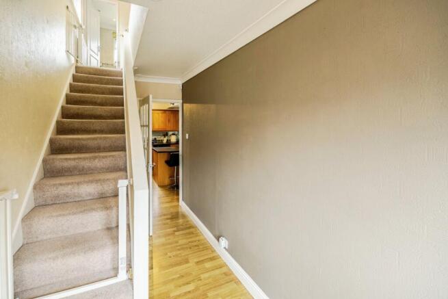 3 bed Semi-Detached for sale Image 11