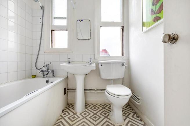 Bathroom.jpg