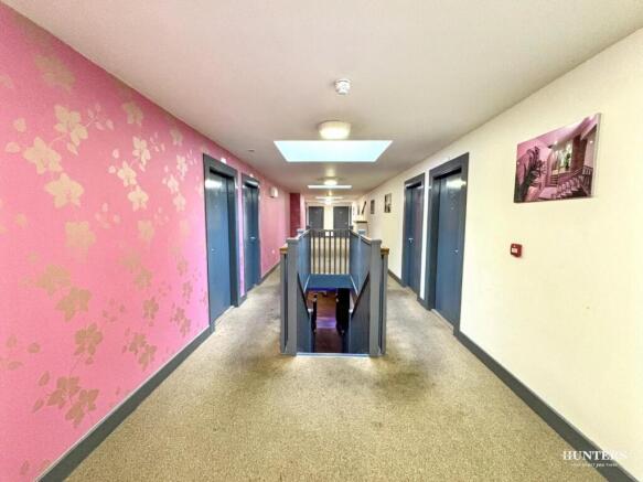 1 bed Apartment for sale Image 6