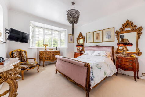Bedford Road, Sutton Coldfield, B75 6AB