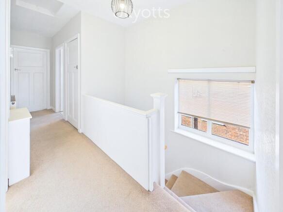 3 bed Semi-Detached for sale Image 10