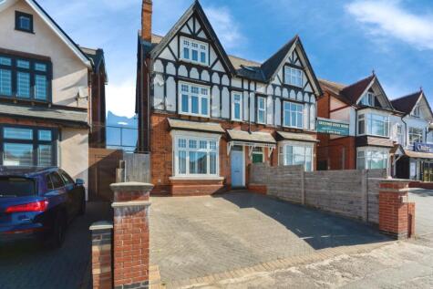 Warwick Road, Acocks Green, Birmingham, West Midlands, B27