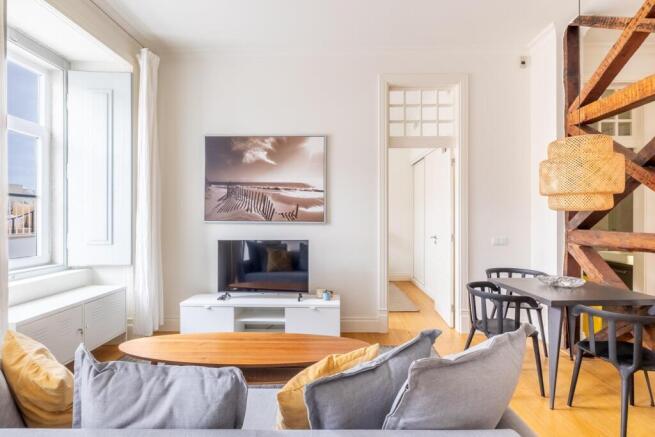 One-Bedroom Apartment in Lisbon, Santa Maria Maior