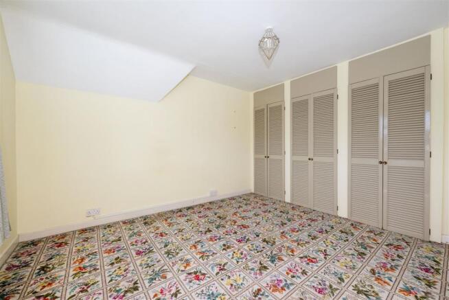 Main Bedroom V