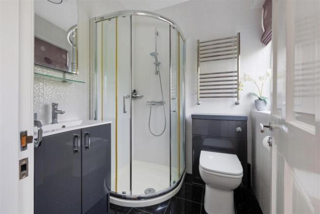 En-Suite Shower