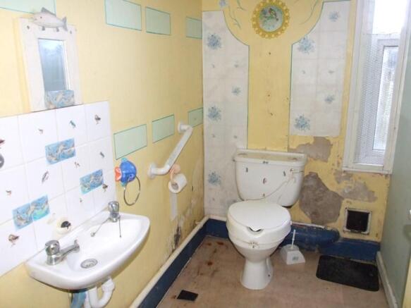 Photo 10