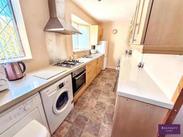 3 bed Bungalow for sale Image 7