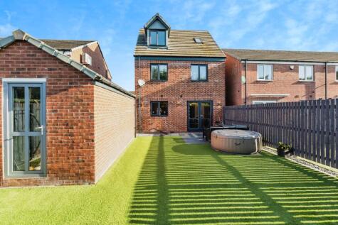 Sparrowhawk Way, Manvers, Rotherham, S63