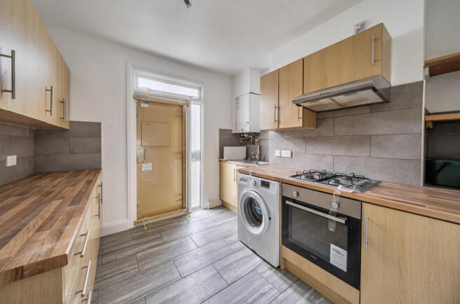 1430214-4-69b2bd1...