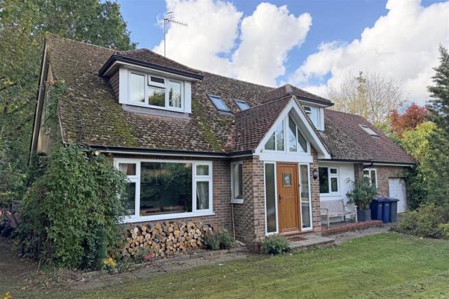 4-bed house on The Fairway, Godalming, £1,100,000
