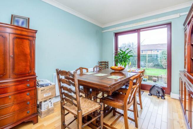 Lounge/Dining Room