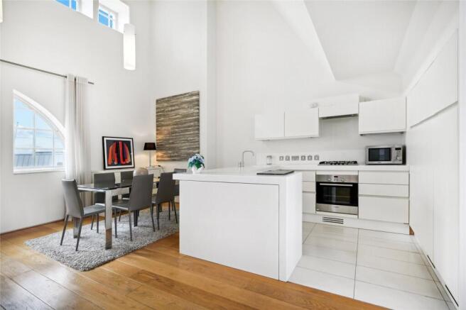 Kitchen/Dining Area