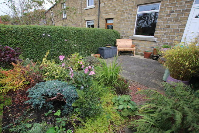 Front Garden 2