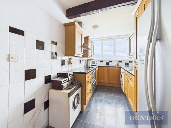 2 bed Flat for sale Image 8