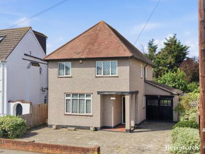Redden Court Road, Romford, RM3