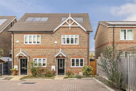 Winchester Mews, Worcester Park