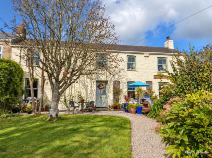 Foxes Row, Carharrack, Redruth