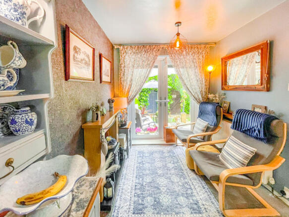 3 bed Semi-Detached for sale Image 5