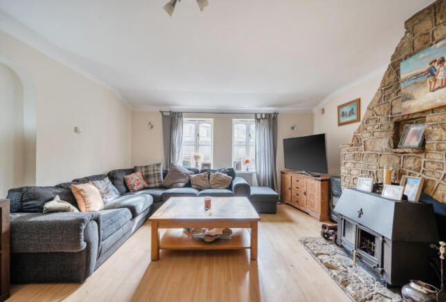 1409400-9-699458e...