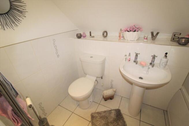 Upstairs bathroom