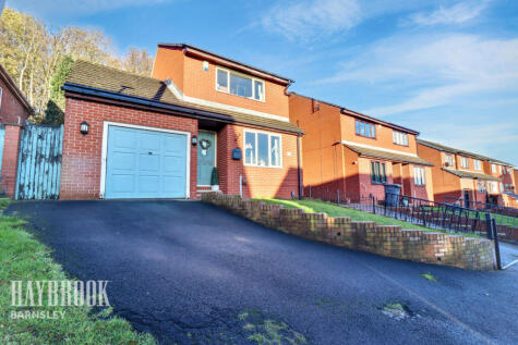 Redland Grove, Staincross