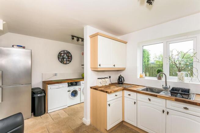 Utility Area: