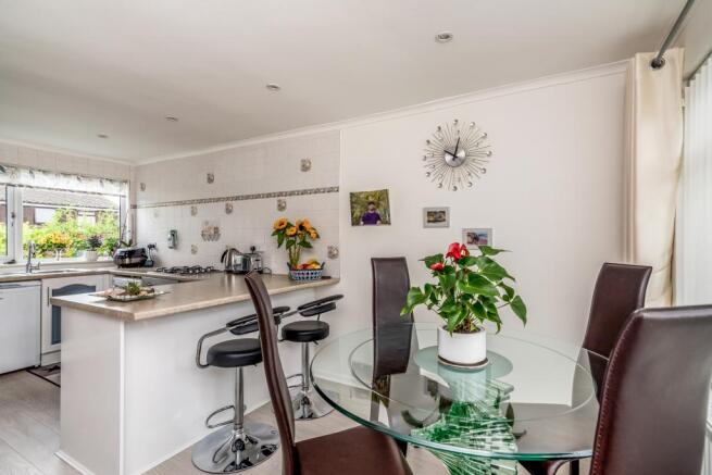 Kitchen/breakfast ro