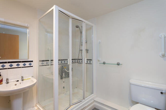 3 bed Penthouse for sale Image 10